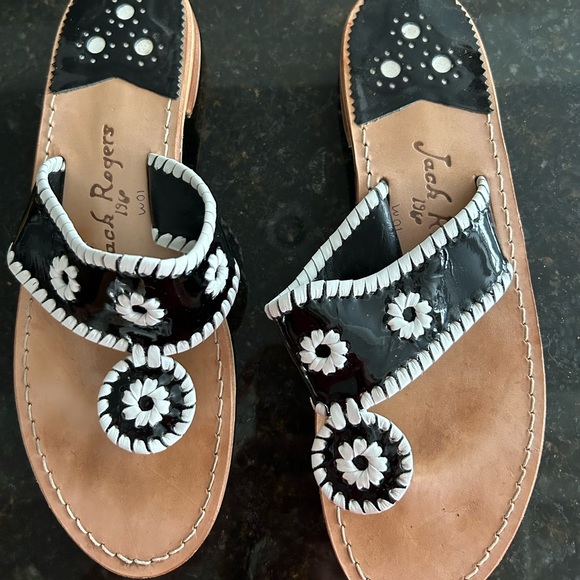 Jack Rogers Shoes - Jack Rogers Women’s 10 Sandals